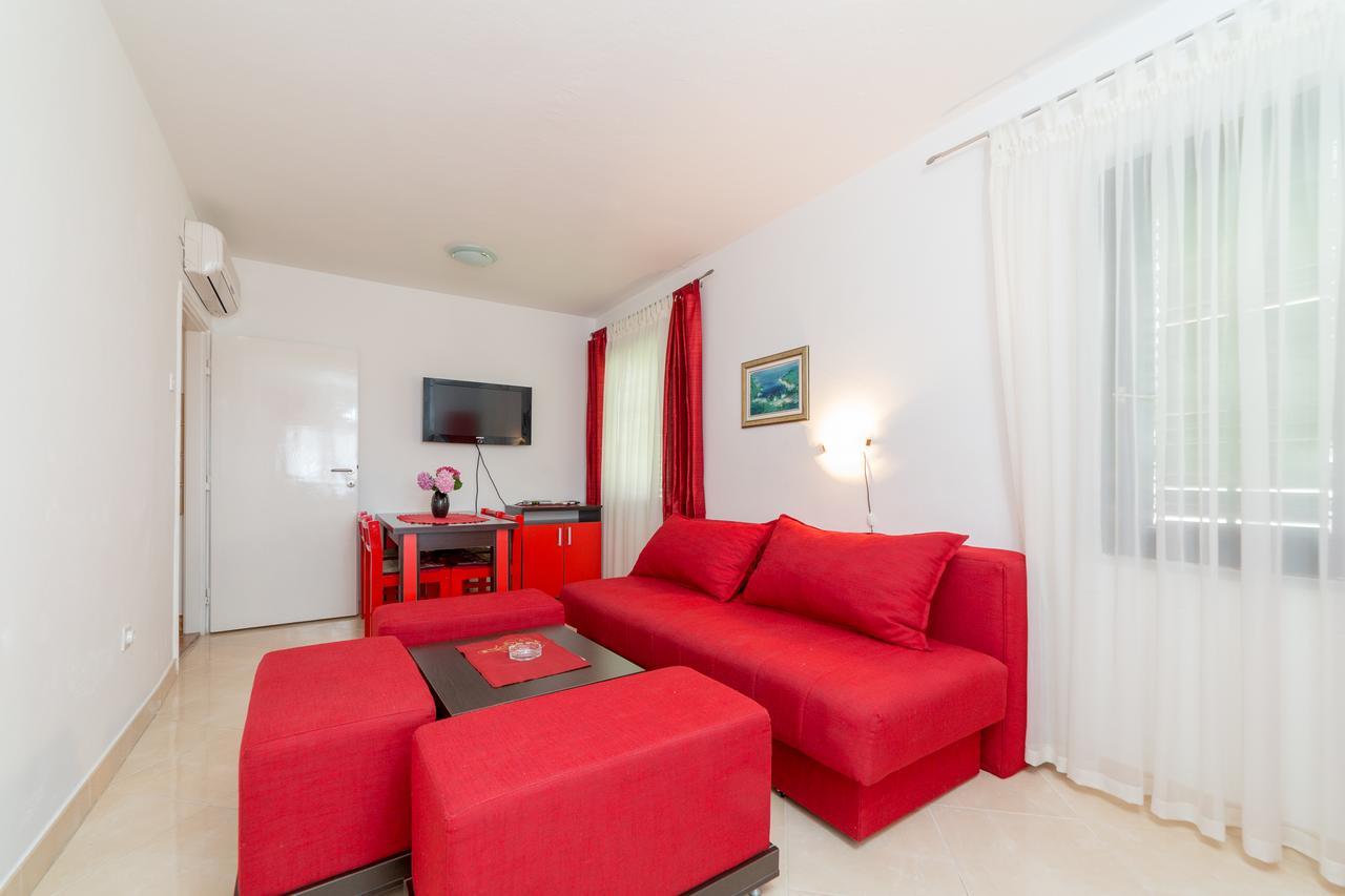 Sofija Apartments Свети Стефан Екстериор снимка
