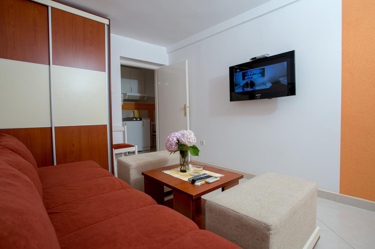 Sofija Apartments Свети Стефан Екстериор снимка