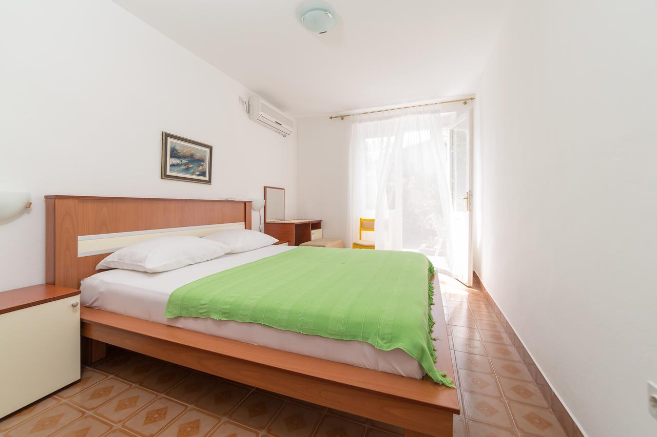 Sofija Apartments Свети Стефан Екстериор снимка
