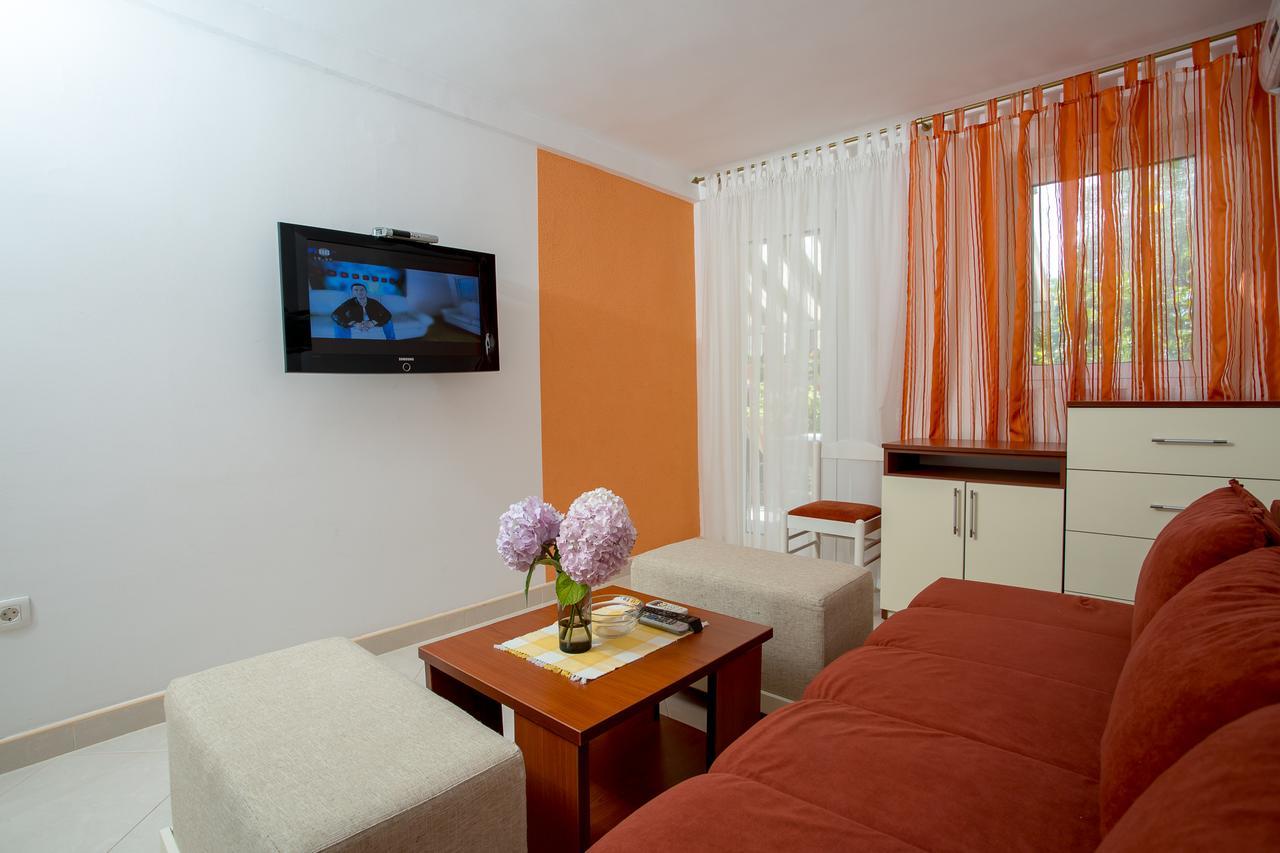 Sofija Apartments Свети Стефан Екстериор снимка