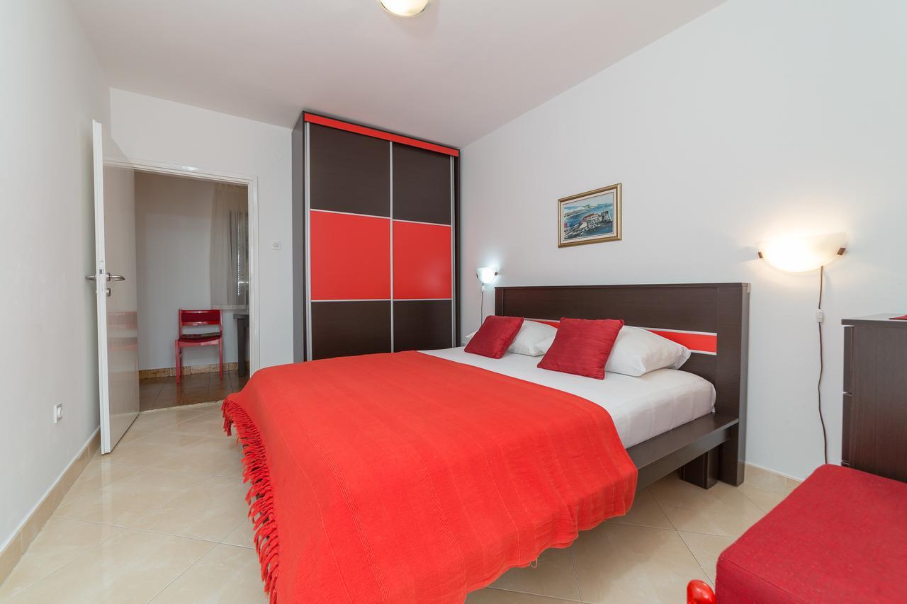 Sofija Apartments Свети Стефан Екстериор снимка
