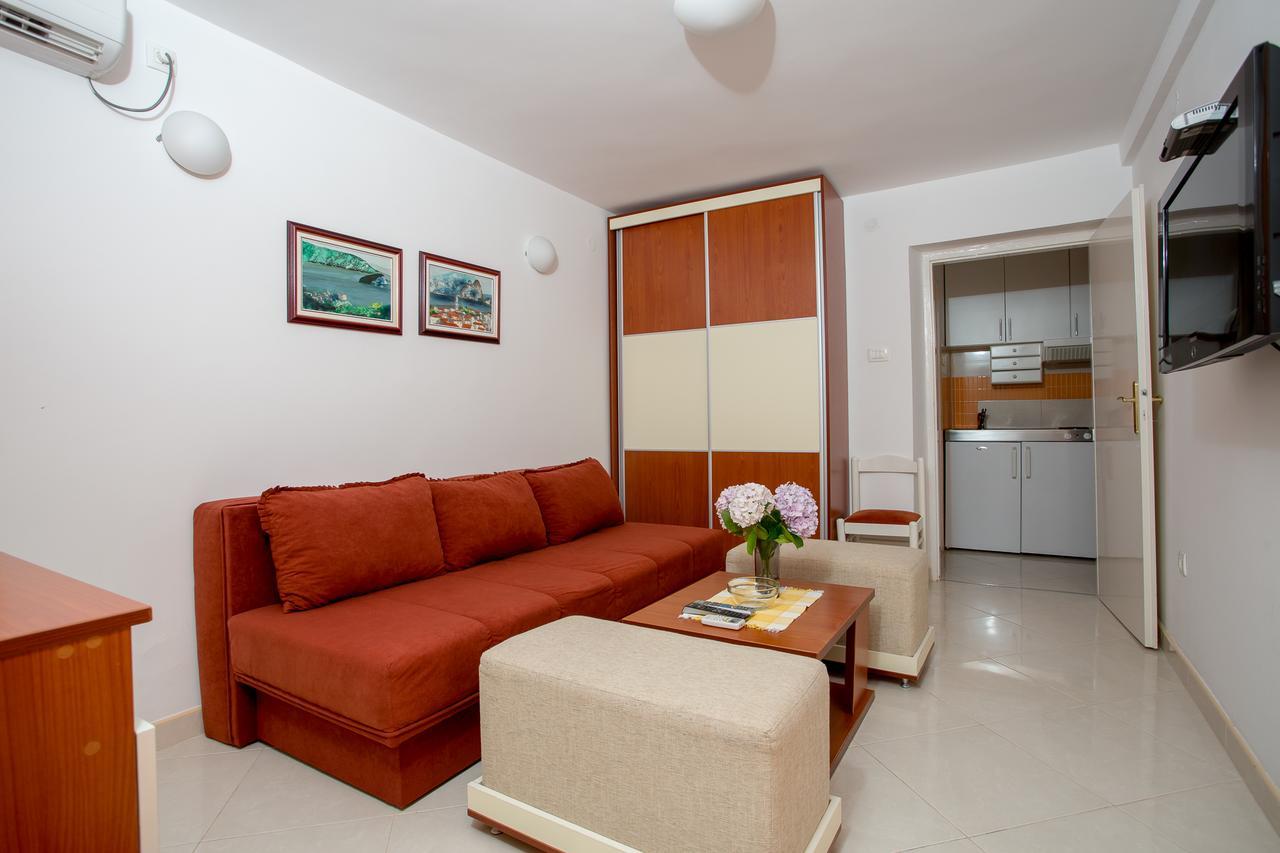Sofija Apartments Свети Стефан Екстериор снимка